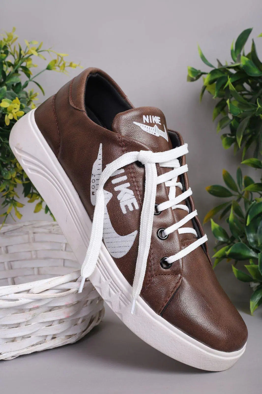 Stylish Men's Brown Synthetic Leather Sneakers